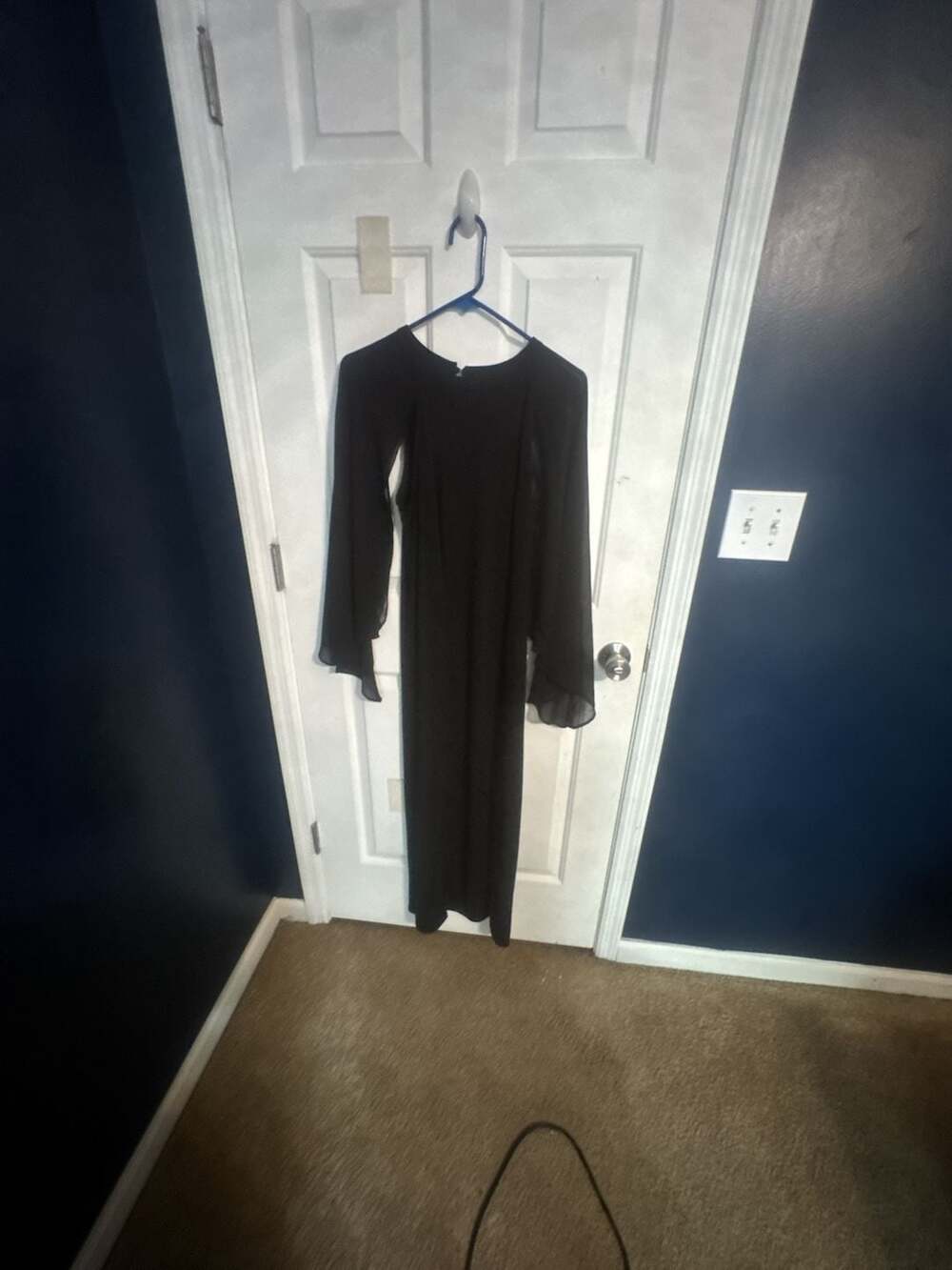 Glamour Nights Black Long Sleeve Cape Overlay Evening Gown Size 8